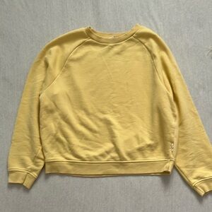 NWOT Wesley Yellow Crewneck, Relaxed Fit  Sweatshirt size L